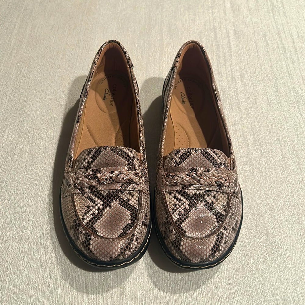 Clarks Cora Viola brown snake slip-on loafers